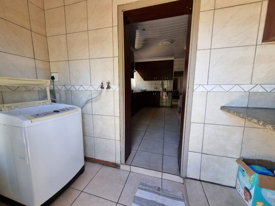 3 Bedroom Property for Sale in Noordhoek Free State